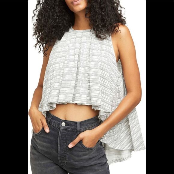 Free people hig/ low  hem cotton tank size M, NWT - Picture 1 of 9